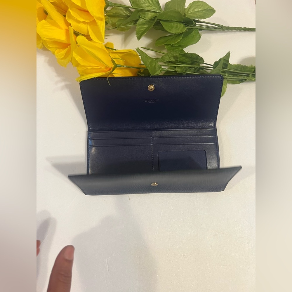 Coach Black Key Card Holder Leather Accessory - Picture 9 of 11
